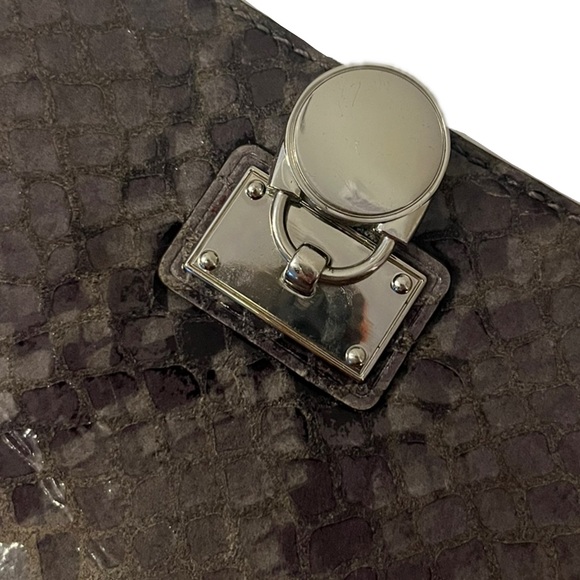 Michael Kors Grey Snakeskin Patterned Embossed Wallet - Picture 10 of 15